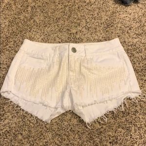 White American Eagle jean shorts